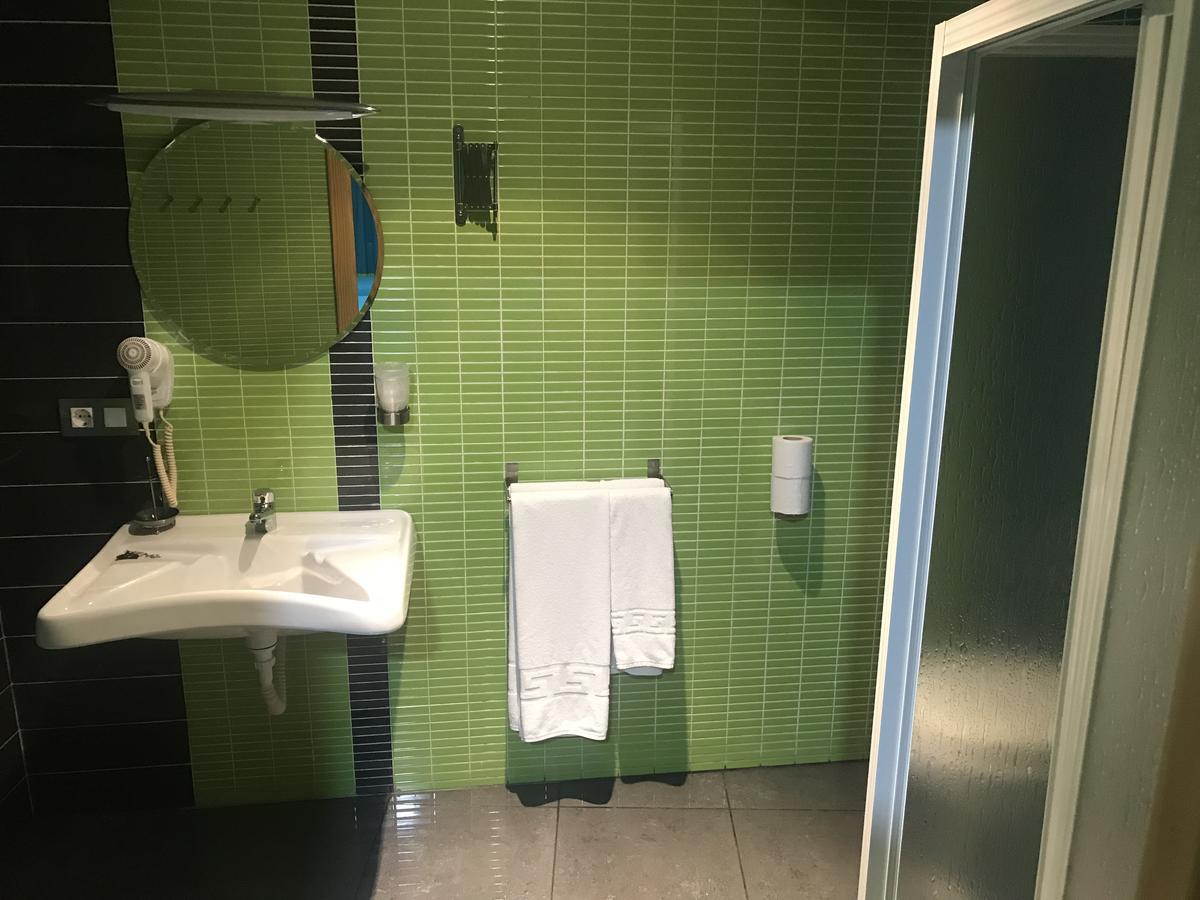 Hostal Kavanna San Pedro de Merida Exterior foto